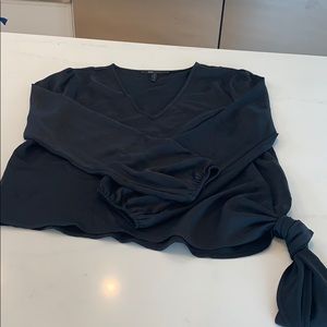 BCBG MAXAZRIA Black top